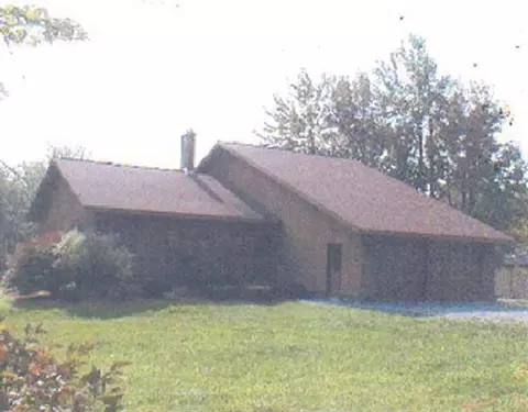 4175 Skyline Dr, Schenectady, NY 12306 photo 2