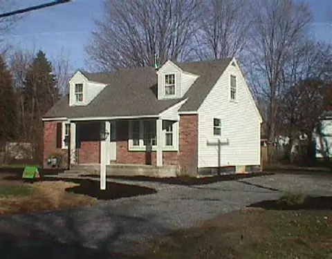 5 Sutherland Dr, Schenectady, NY 12302 photo 5