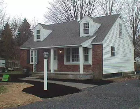 5 Sutherland Dr, Schenectady, NY 12302 photo 7