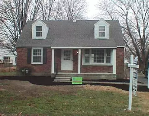 5 Sutherland Dr, Schenectady, NY 12302 photo 9