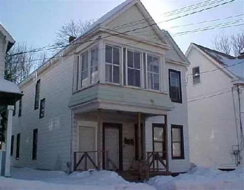 3 Eagle St, Schenectady, NY 12307 photo 1