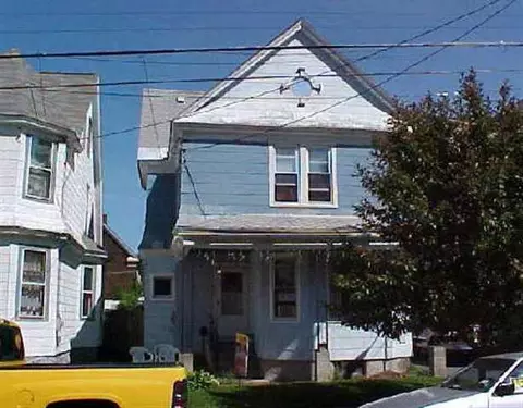 55 Robinson St, Schenectady, NY 12304 photo 1