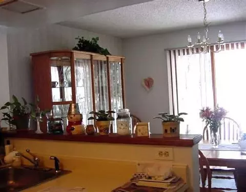 12 Brigantine Dr, Waterford, NY 12188 photo 3