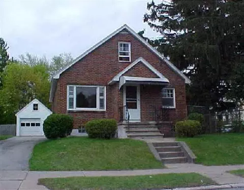 1012 Raymond St, Schenectady, NY 12308 photo 1
