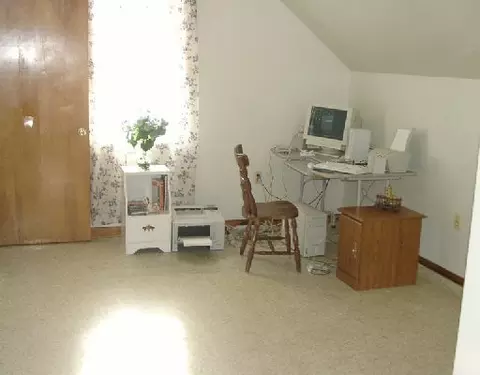 1012 Raymond St, Schenectady, NY 12308 photo 10