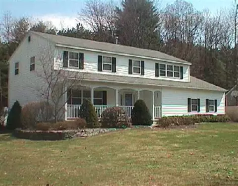 526 Acland Blvd, Ballston Spa, NY 12020 photo 1