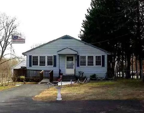 610 Rt 9w, Glenmont, NY 12077 photo 1