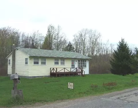 231 W Lykers Rd, Canajoharie, NY 13317 photo 1