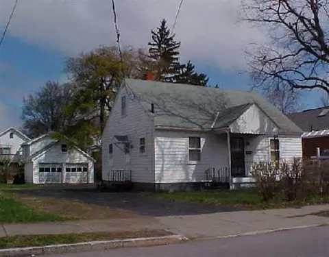 2117 Neil St, Schenectady, NY 12306 photo 1
