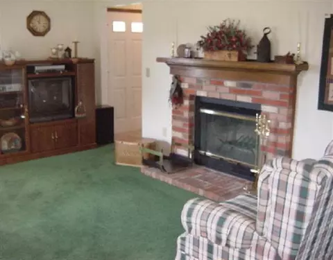 6064 Johnston Rd, Slingerlands, NY 12159 photo 5