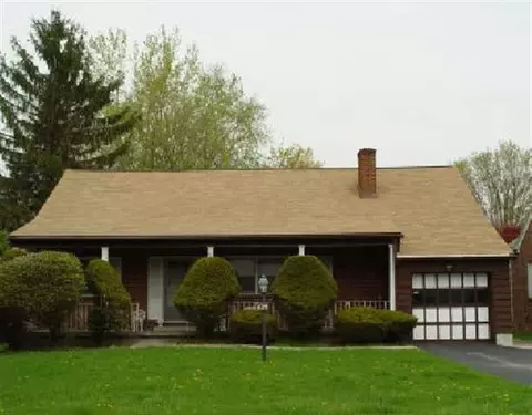 439 Hackett Blvd, Albany, NY 12208 photo 1