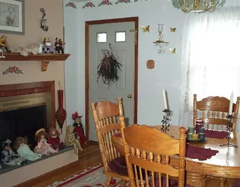 76 Old Ravena Rd, Selkirk, NY 12158 photo 4