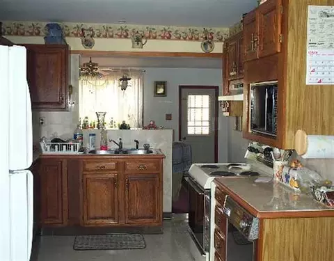 76 Old Ravena Rd, Selkirk, NY 12158 photo 5