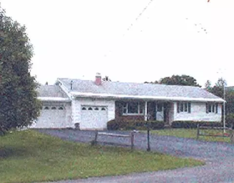 129 Squaw Trl, Middleburgh, NY 12122 photo 1