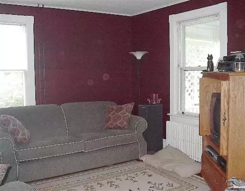 10 Stratton Pl, Delmar, NY 12054 photo 4