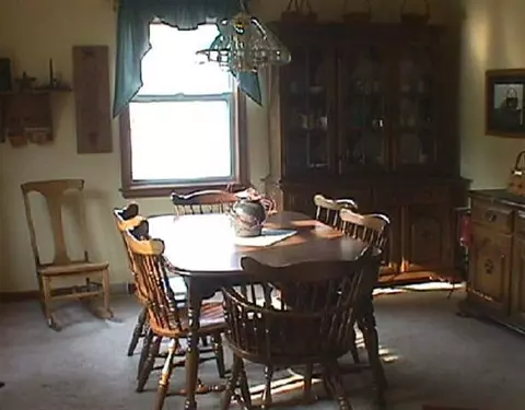 37 Trinity Pl, Selkirk, NY 12158 photo 5