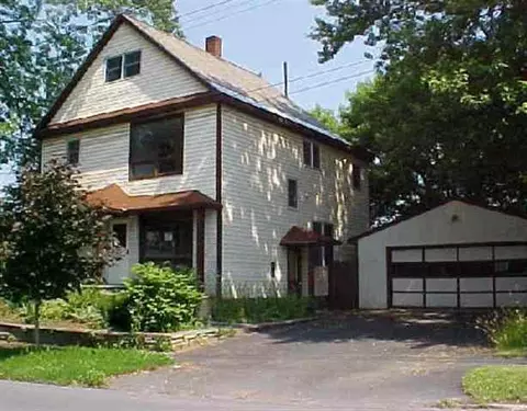 415 Seneca St, Schenectady, NY 12308 photo 1