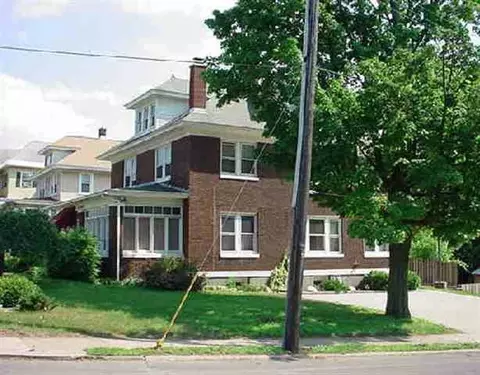 1572 State St, Schenectady, NY 12304 photo 2