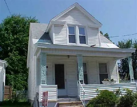 1059 Strong St, Schenectady, NY 12307 photo 1