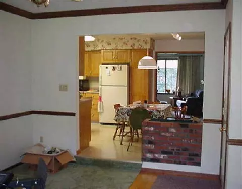 33 Tieman Rd, Schenectady, NY 12302 photo 4
