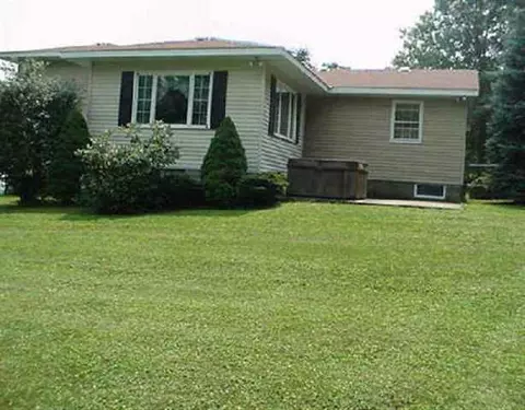 33 Tieman Rd, Schenectady, NY 12302 photo 3