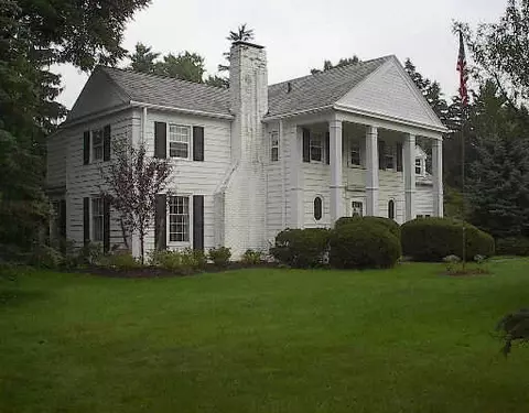 16 Heldervue Ave, Slingerlands, NY 12159 photo 1