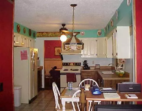 7 Poe Ct, Ballston Spa, NY 12020 photo 4
