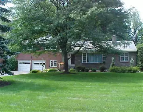 33 Thorndale Rd, Slingerlands, NY 12159 photo 1