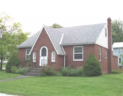 175 Elm St, Cobleskill, NY 12043 photo 1