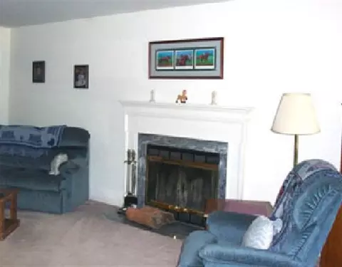 6 Bear Cub Xing, Saratoga Springs, NY 12866 photo 2