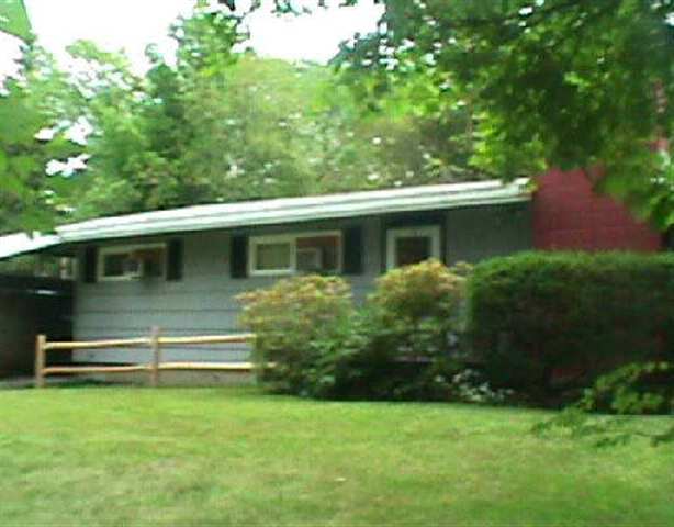 898 Birchwood La, Schenectady, NY 12309 photo 1