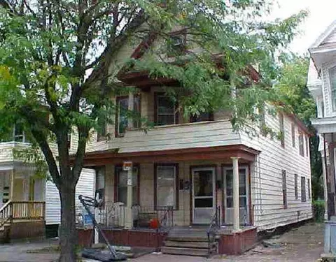 47 Elder St, Schenectady, NY 12304 photo 1