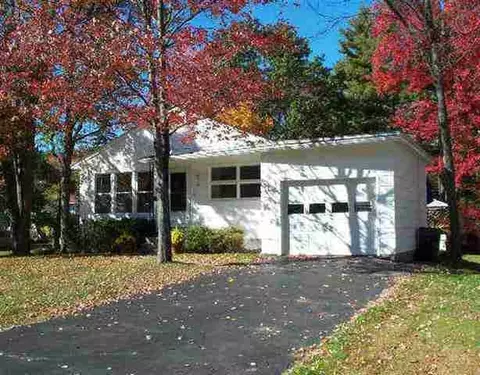 48 Kenaware Ave, Delmar, NY 12054 photo 1