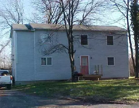 1 Winne Pl, Glenmont, NY 12077 photo 1
