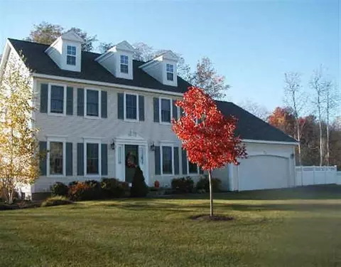 15 Corrit Dr, Delmar, NY 12054 photo 1