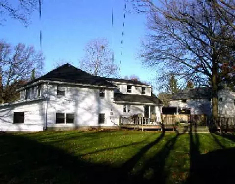 44 Cedar Ln, Schenectady, NY 12302 photo 2