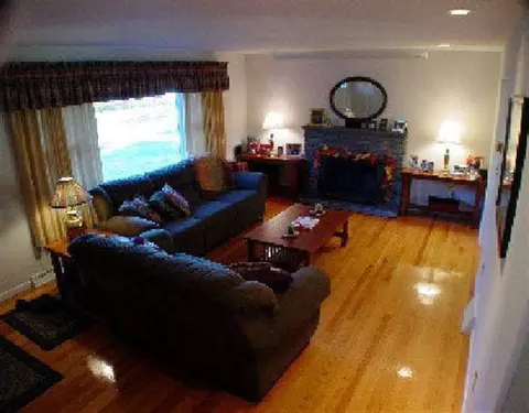 44 Cedar Ln, Schenectady, NY 12302 photo 4