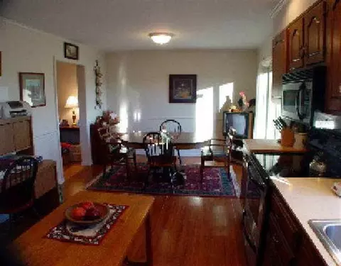44 Cedar Ln, Schenectady, NY 12302 photo 5