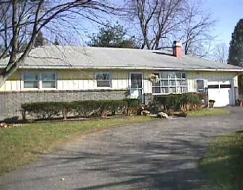 3341 Carman Rd, Schenectady, NY 12303 photo 2