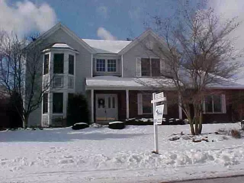 11 Staffords Xing, Slingerlands, NY 12159 photo 1