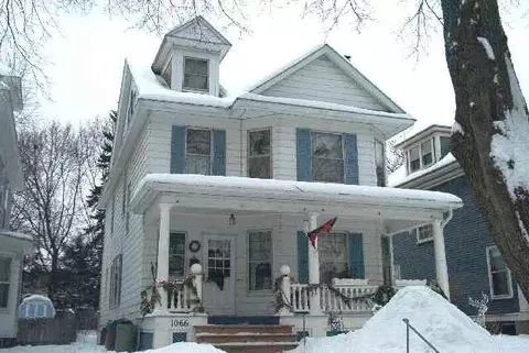 1066 Waverly Pl, Schenectady, NY 12308 photo 1