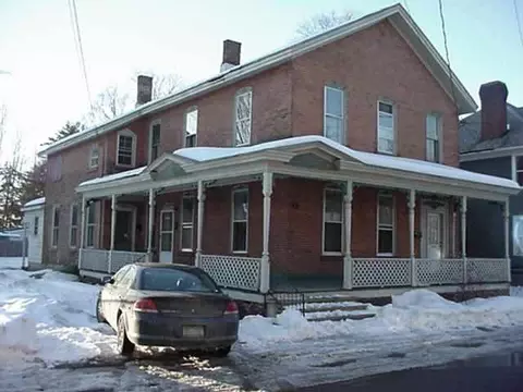 21 Wall St, Hudson Falls, NY 12839 photo 1