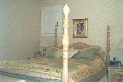 55 Marriott Ave, Schenectady, NY 12304 photo 9