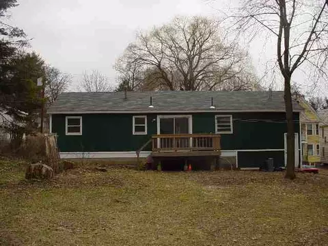 114 Lomasney Ave, Schenectady, NY 12308 photo 2