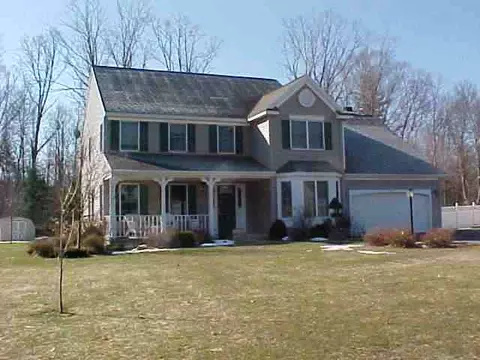 26 Marcel Rd, Clifton Park, NY 12065 photo 1