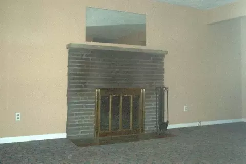 140 Marriott Ave, Schenectady, NY 12304 photo 3