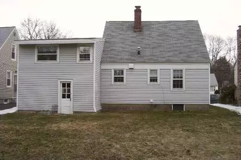 35 Harrison Ave, Delmar, NY 12054 photo 4