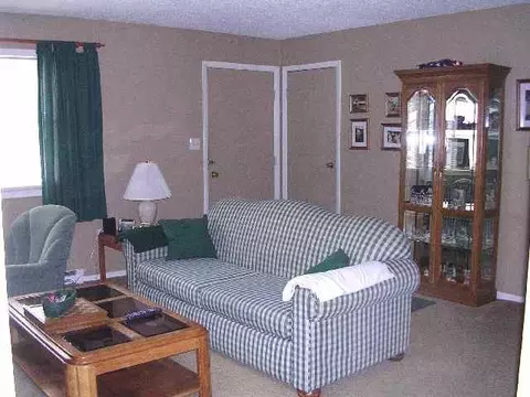 24 Carr Rd, Saratoga Springs, NY 12866 photo 4