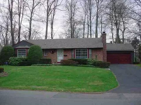 19 La Grange Rd, Delmar, NY 12054 photo 1