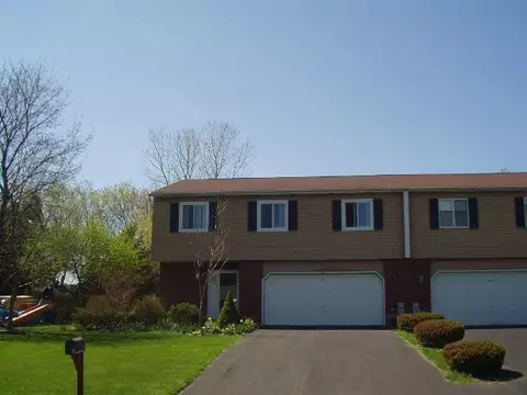 9 Marathon Ln, Slingerlands, NY 12159 photo 1